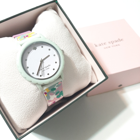 kate spade Accessories - 🌟HP🌟 Nwt KS ♠️ watch